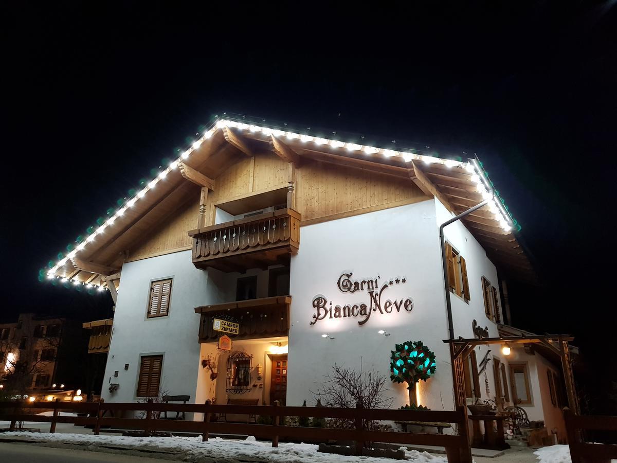 Garni Biancaneve Ruffre-Mendola Exterior photo